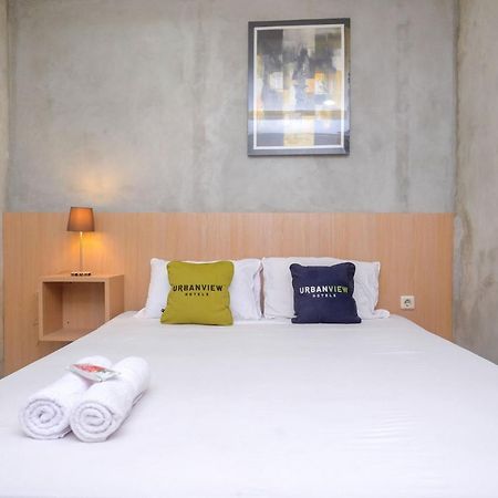 Urbanview Hotel Syariah Artamara Tegal By Reddoorz Buitenkant foto