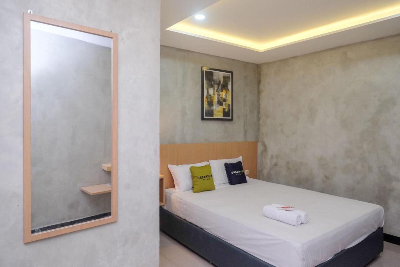 Urbanview Hotel Syariah Artamara Tegal By Reddoorz Buitenkant foto