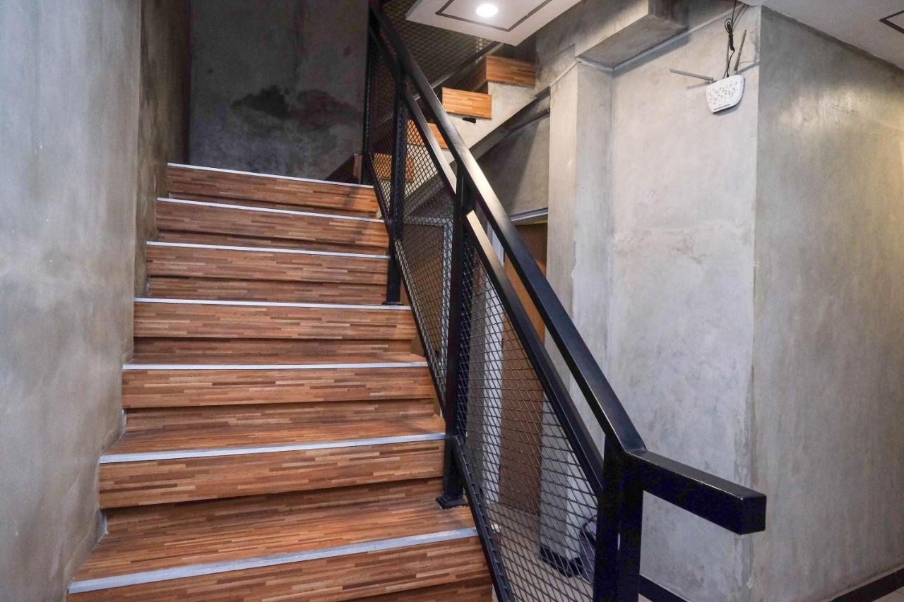 Urbanview Hotel Syariah Artamara Tegal By Reddoorz Buitenkant foto